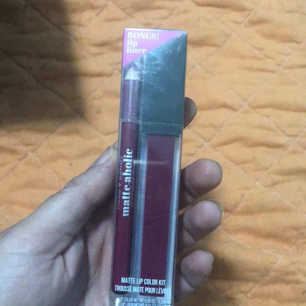 Hard Candy Matte Lip Color Kit